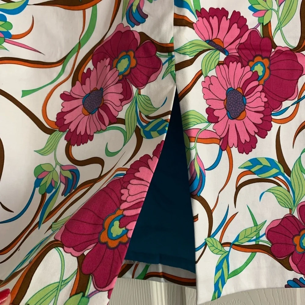Metro Style Stretch Women’s Floral Belted Skirt Size 12